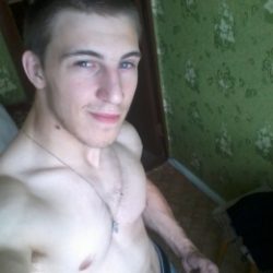 Парень из Ульяновск. Хочу встретить молодую, сексуальную и раскрепощеную девушку для секса